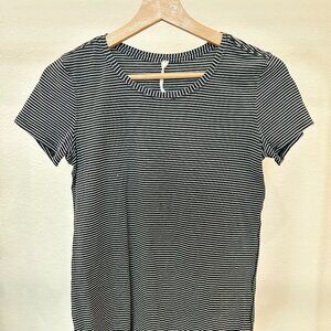 LULULEMON SHORT SLEEVE TEE SHIRT, BLACK/WHITE STRIPES, SIZE 2, GOOD CONDITION